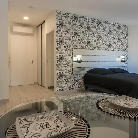 ゲストハウス Domaine Le Caprougeat